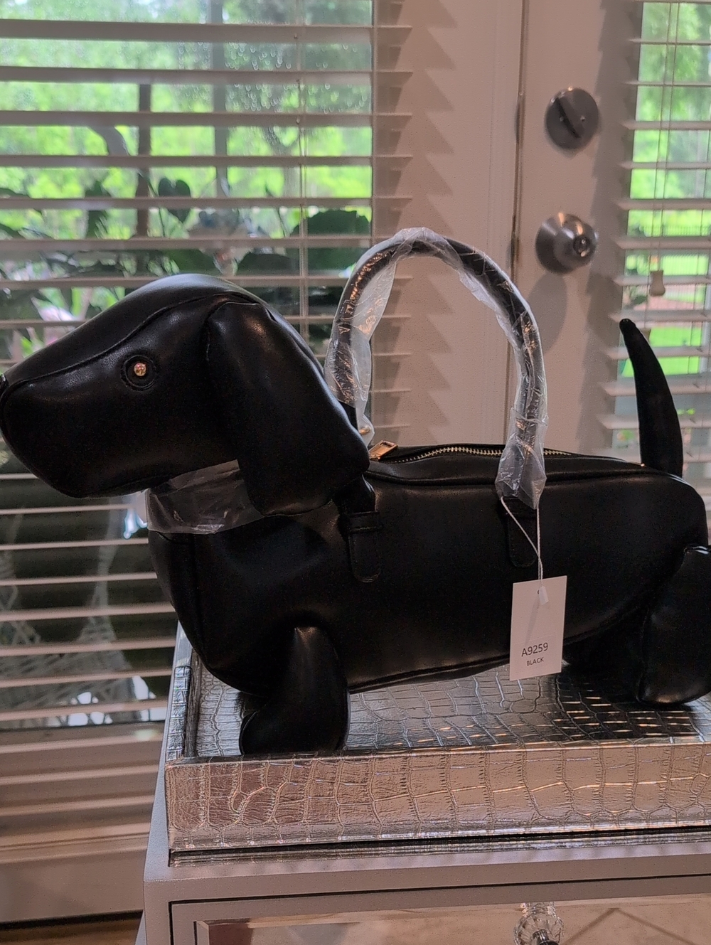 Black Dachshund-Shaped Crossbody Bag with Top Handles - NWT